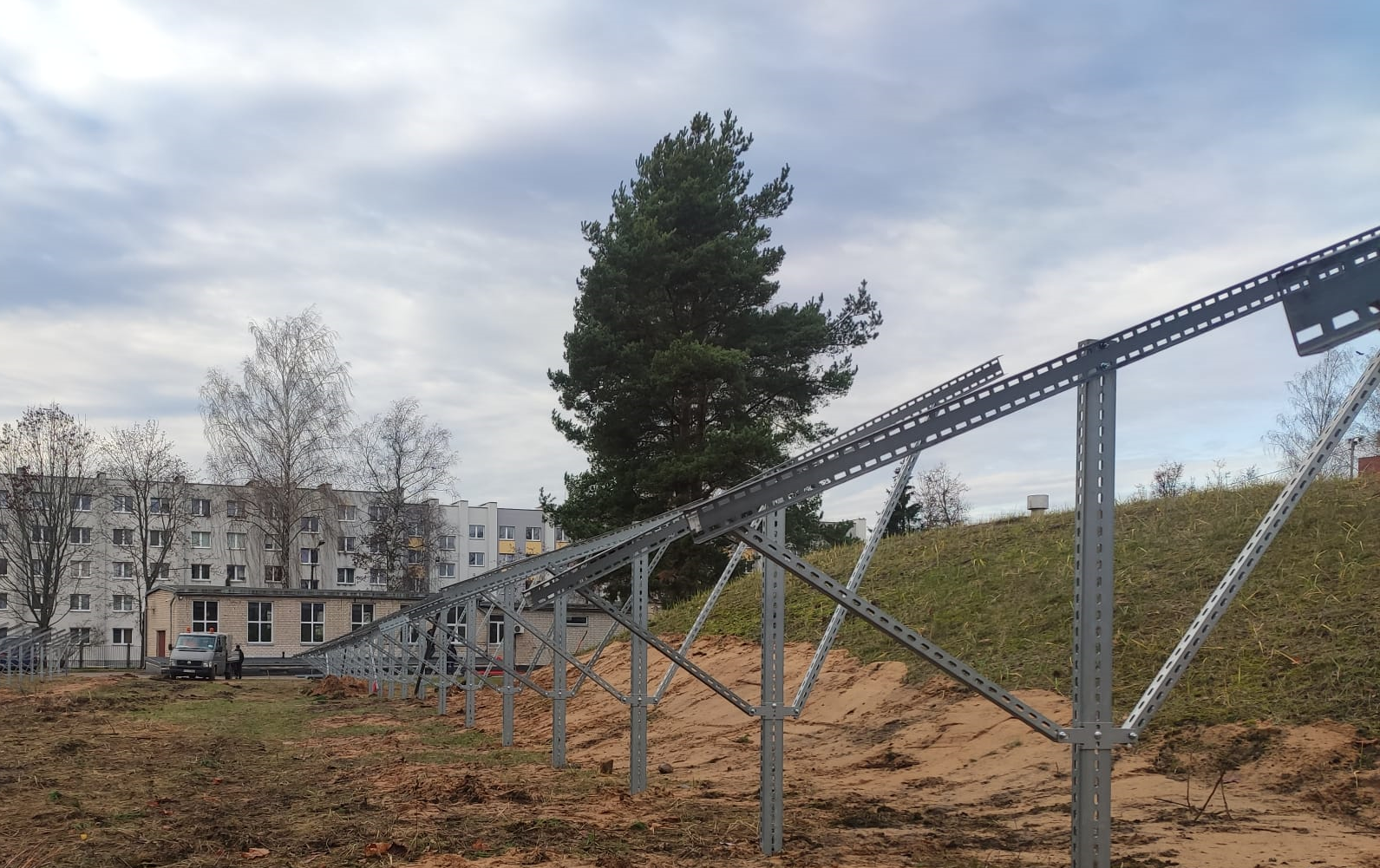 Vingri saules paneles karkass